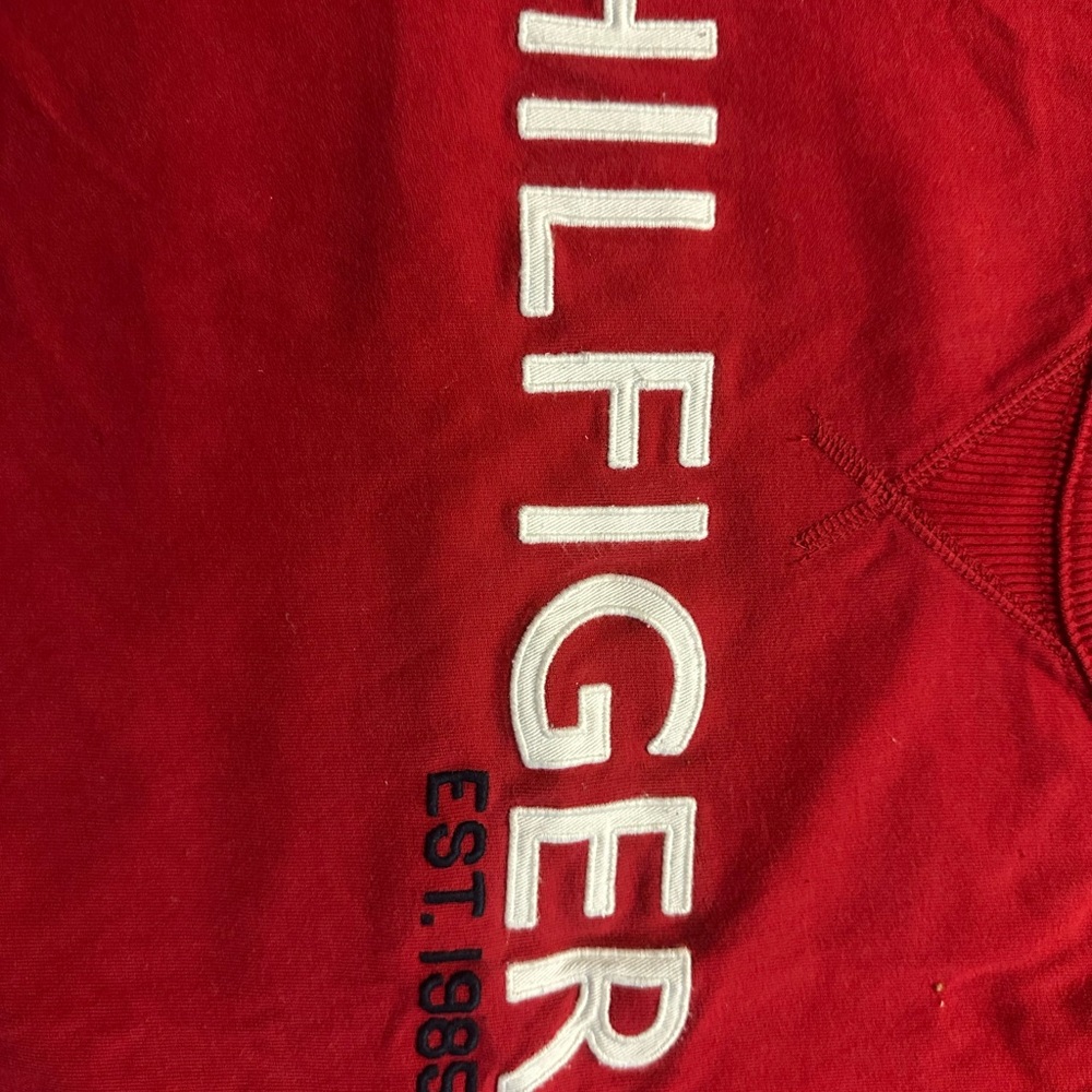 Tommy Hilfiger red long sleeve e men’s red Large shirt - Picture 7 of 8